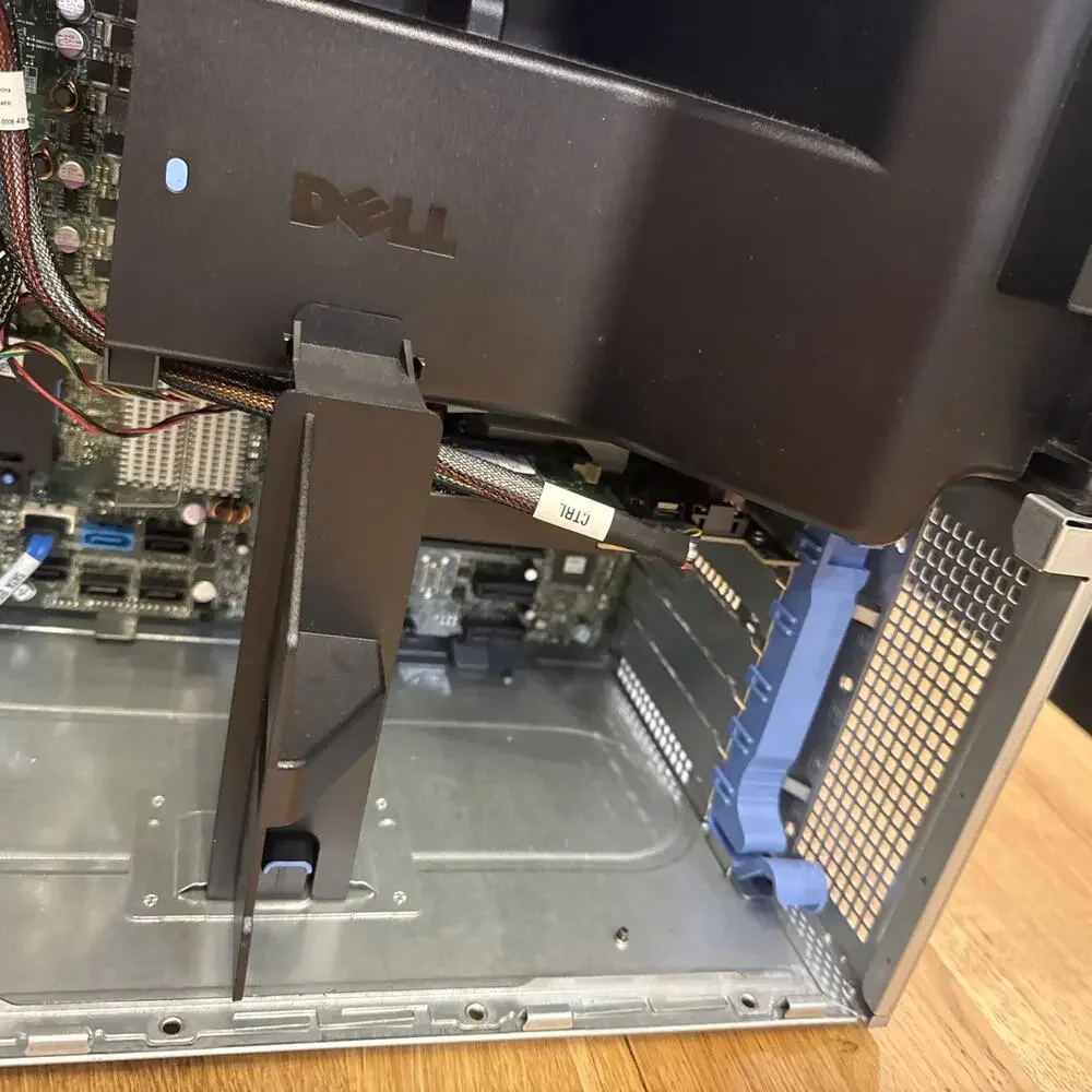 Dell Poweredge T310 Server 1x X3430 2.53 GHz 4 GB Ram No OS No HDD. Tested Works